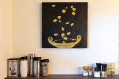 Goldbild-Schale-und-Blaetter